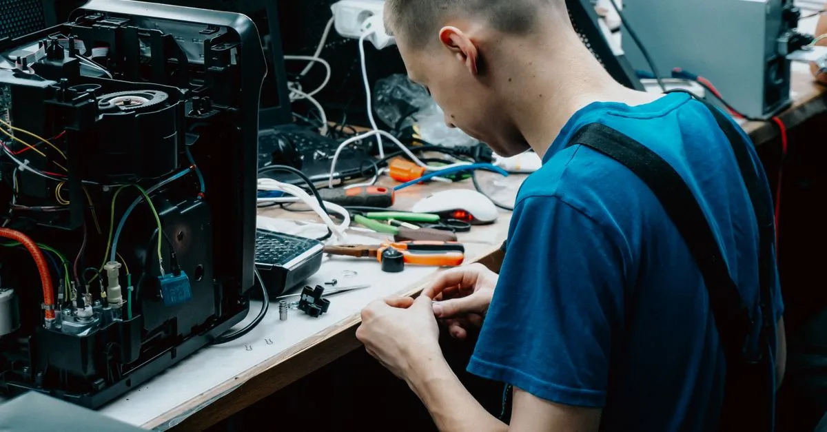 Fachkundige Prüfung eines Elektrogeräts